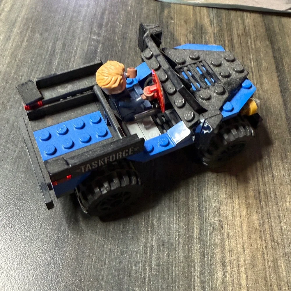 LEGO‎ Marvel Super Heroes Black Panther Pursuit 76047 Jet Car Set